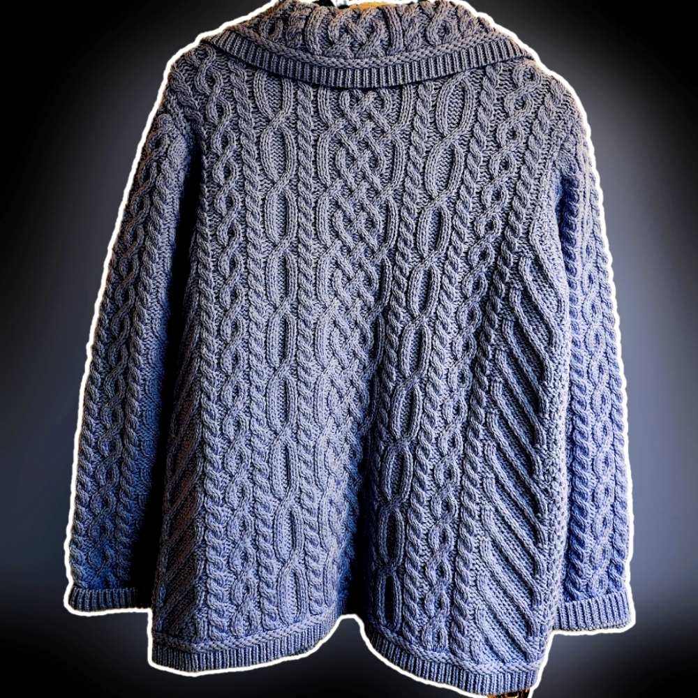 Aran Craft merino wool Cardigan from Ireland. - Picture 2 of 7